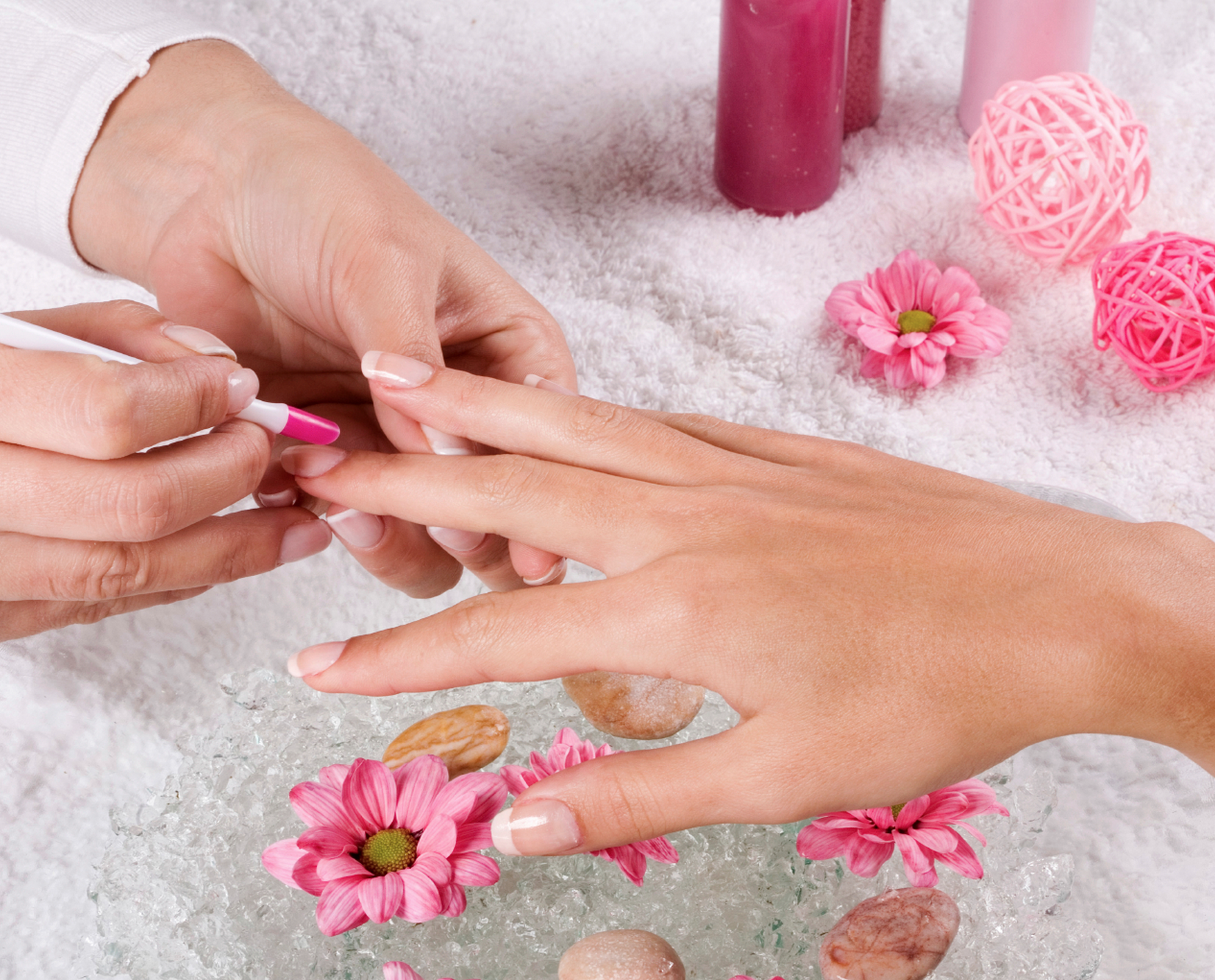 Manicures – Allure Day Spa